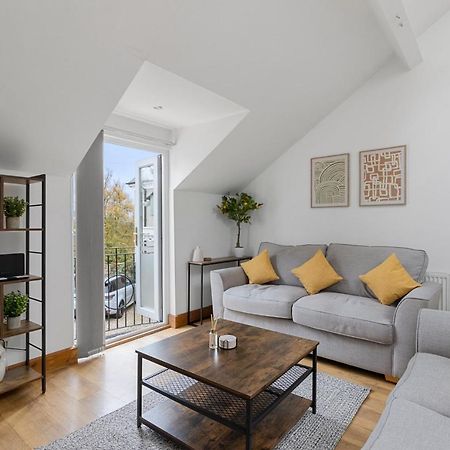 Stunning Sea View Whole Home In Torbay Close To Beach Torquay Esterno foto