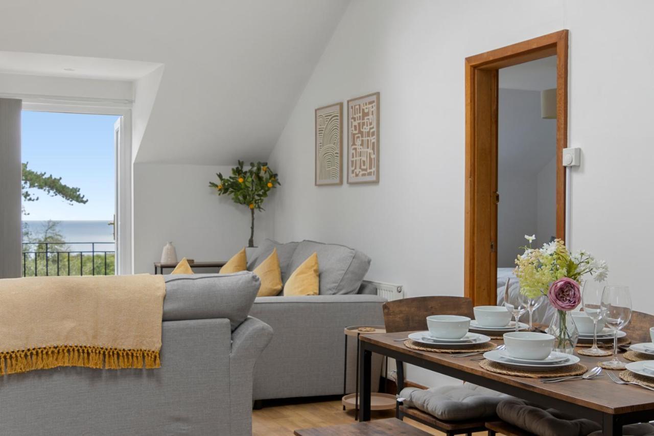Stunning Sea View Whole Home In Torbay Close To Beach Torquay Esterno foto
