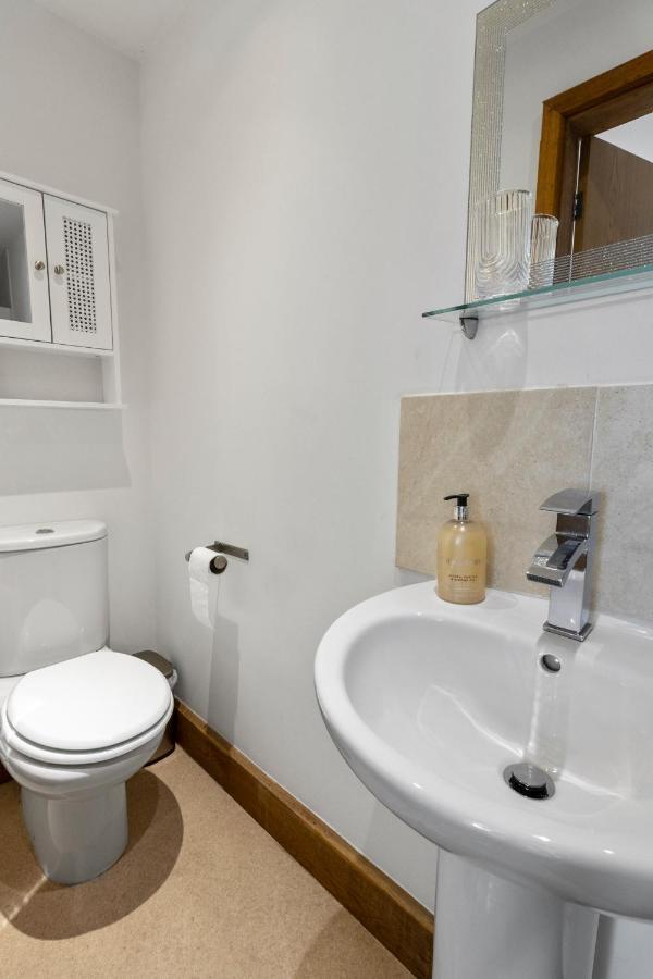 Stunning Sea View Whole Home In Torbay Close To Beach Torquay Esterno foto